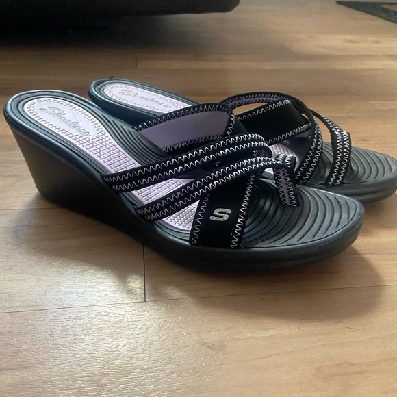 Skechers Shoes - Skechers Cali Women’s Rumblers Beautiful People Wedge Sandal